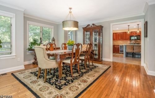 3 Country Club Dr, Annandale NJ  08801-1637 exterior