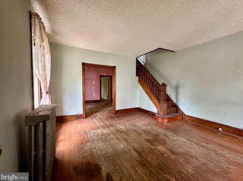 300 Fountain St, Philadelphia, PA 19128-4510