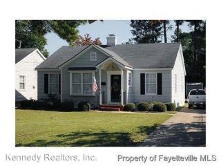 204 Churchill Dr, Fayetteville NC  28303-7020 exterior