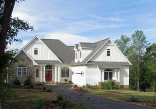 69 Farmers Cir, Scruggs, VA 24121-2580