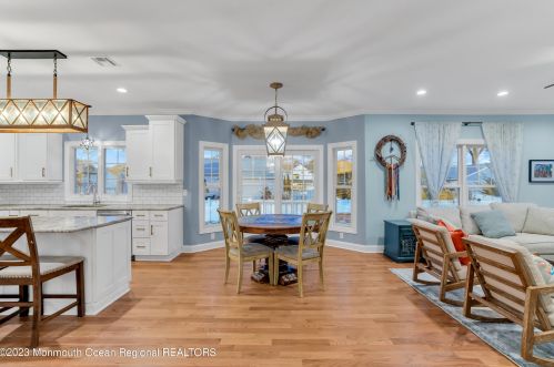 2427 Moore Ave, Point Pleasant Beach NJ  08742-3711 exterior