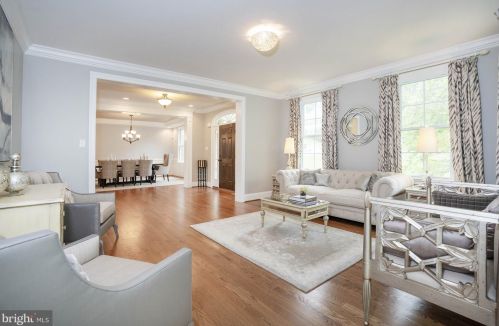 10 Pine Valley Ct, Glen Mills PA  19342-1823 exterior