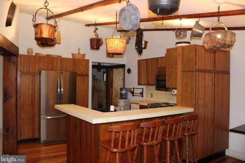 69 Eagle Trl, Charnita PA  17320-8104 exterior