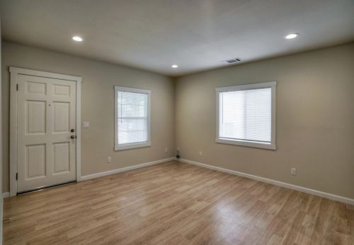 180 Empire St, San Jose CA  95112-3311 exterior
