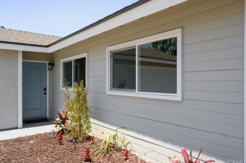 11104 Carmenita Rd, Whittier CA 90605-4130 exterior