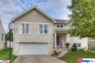 19276 Holmes St, Omaha, NE 68135-3662