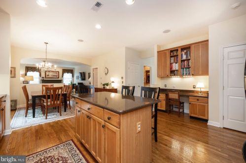 1217 Indian Trl Dr, Downingtown PA  19335-5606 exterior