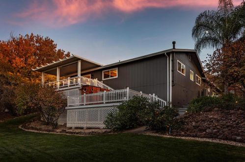 460 Oak View Rd, Newcastle, CA 95658-9462