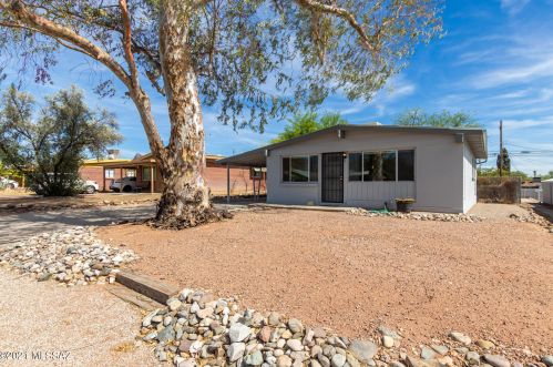 814 Waverly St, Tucson AZ  85719-3577 exterior