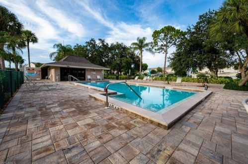 1790 Imperial Golf Course Blvd, Naples FL  34110-1015 exterior