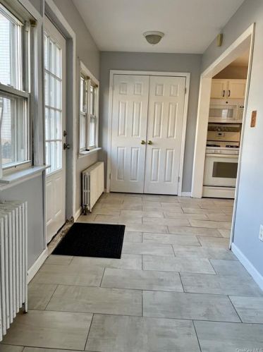 19 Myrtle Ave, Middletown NY  10940-4122 exterior