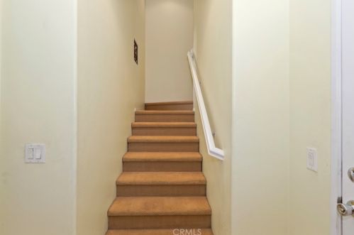 7012 Vining St, Chino CA  91710-8103 exterior