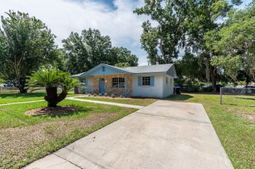 1700 Thor Ave, Apopka FL  32703-4740 exterior