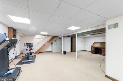 27 Brandywine Dr, Berlin Boro NJ  08009-2225 exterior