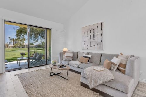 54720 Shoal Crk, La Quinta CA  92253-4782 exterior