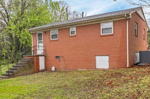 1300 Buff St, Greensboro NC  27406-3007 exterior