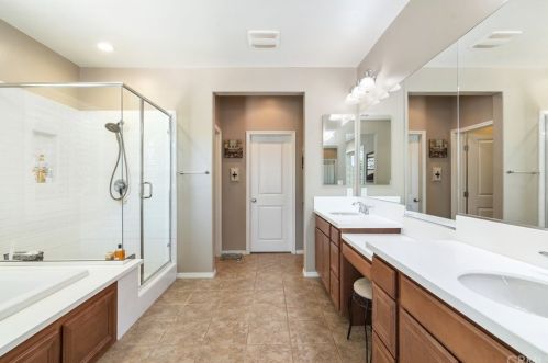 39114 Trail Creek Ln, Temecula CA  92591-7290 exterior