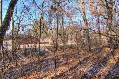 5388 Shore Dr, Eau Claire WI  54703-2073 exterior