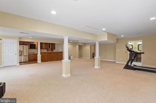 7905 Waterford Dr, Spotsylvania VA  22551-2204 exterior
