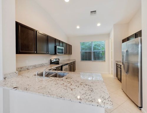 6293 Turn Leaf Trl, Hobe Sound, FL 33455-8318