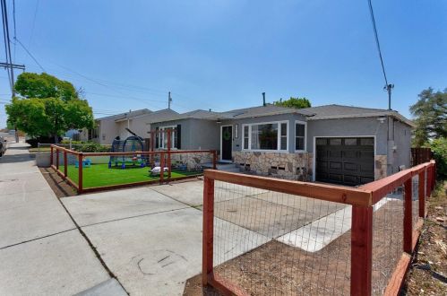 6969 Tower St, La Mesa CA  91942-4527 exterior