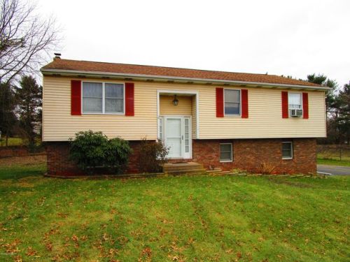 113 Sidehill Ct, Sugarloaf, PA 18249-3327