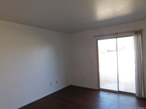 43528 32nd St, Lancaster CA  93535-4958 exterior