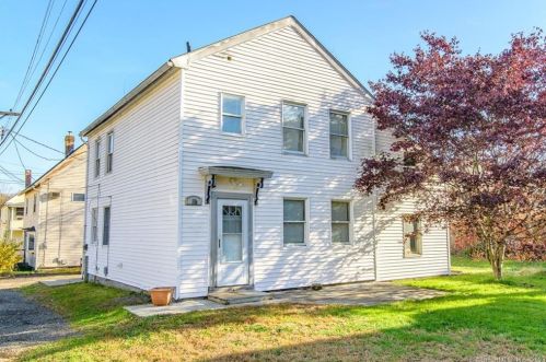 16 9th St, Norwich, CT 06360-3204