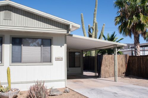5658 Box R St, Tucson AZ  85713-6330 exterior