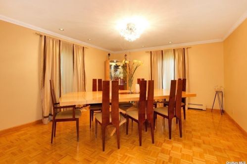 508 Wolf Hill Rd, Huntington Station NY  11746-5725 exterior