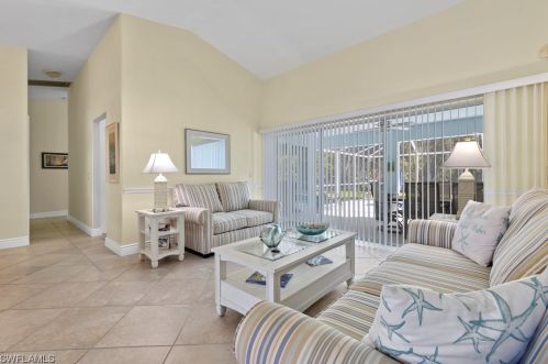 23463 Olde Meadowbrook Cir, Bonita Springs FL 34134-9132 exterior