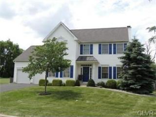 2560 Steele Ln, Easton, PA 18040-8618