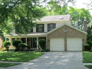 5627 Tara Hill Dr, Dublin, OH 43017-3042