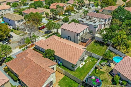 15726 16 Ct, Hollywood FL 33026-0509 exterior