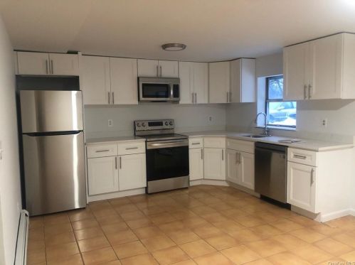11 The Blvd, Nelsonville, NY 10516-3107