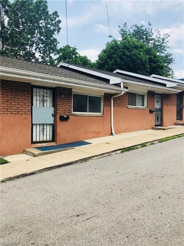 4149 71st St, Cleveland, OH 44105-5052