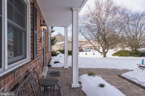 1162 Horseshoe Dr, Blue Bell PA  19422-1948 exterior