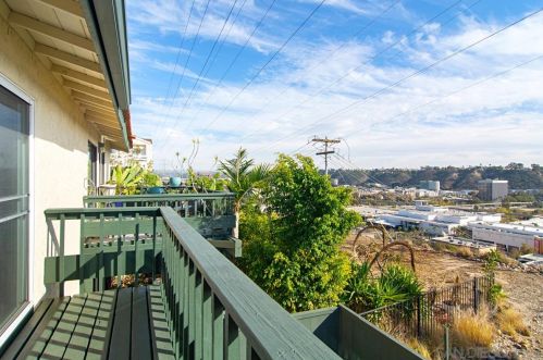 6985 Camino Degrazia, San Diego CA 92111-7810 exterior