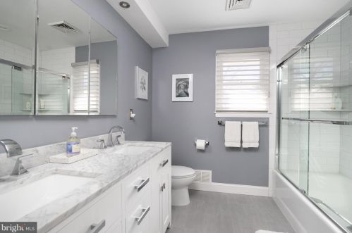 138 Herrontown Rd, Princeton NJ  08540-2921 exterior