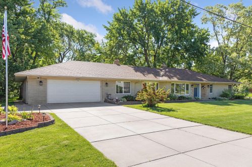 2030 Fairview Ave, Saint Paul, MN 55113-5424