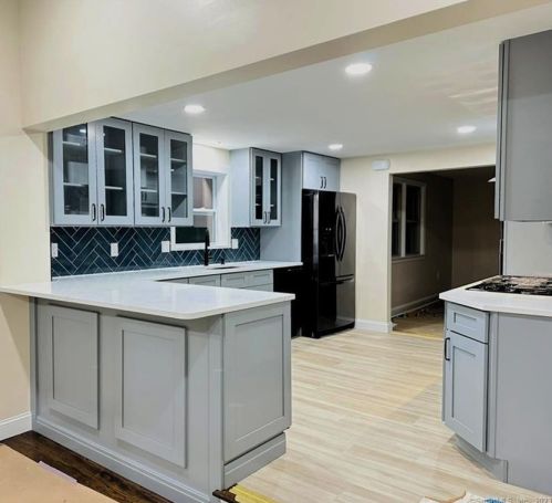 83 Becker Ave, Kensington CT  06037-1329 exterior
