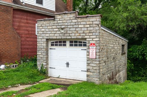 702 Pike St, Covington KY 41011-2126 exterior