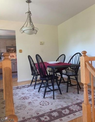 16 Whispering Way, Berkeley Heights NJ  07922-1546 exterior
