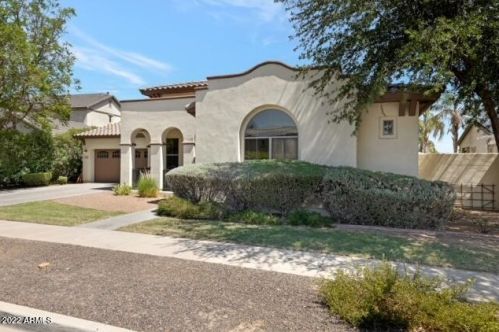 15150 Georgia Dr, Sun City, AZ 85379-8185