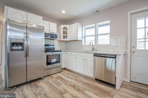 1525 Bondridge Rd, Wilmington, DE 19805-1229