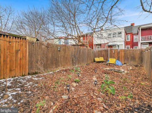 829 5 St, Lancaster PA  17603-5026 exterior