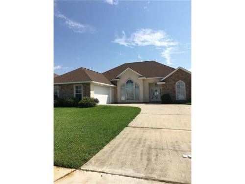 1322 Cutter Cv, Slidell, LA 70458-5582
