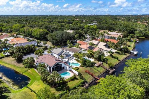 3270 Degas Dr, West Palm Beach, FL 33410-1276
