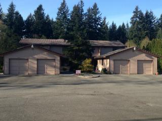 10411 7th St, Puyallup, WA 98372-6116