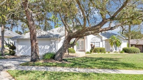 108 Balmoral Ct, De Bary, FL 32713-2224